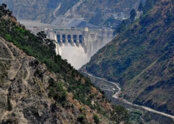 India Blocks Indus Flow, Invites Bids for Chenab Hydro Project