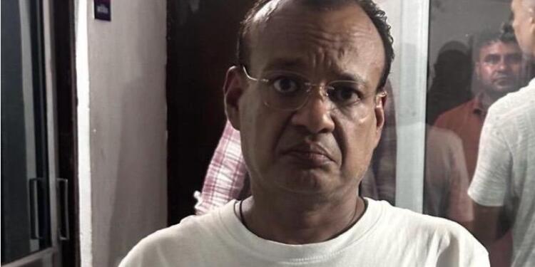 Conmen Set Up ‘Fake Embassies’ in Ghaziabad; Duped People