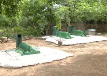 Mazar Row Erupts in Jaipur's Maharani College: Hindu Groups Flag Land Jihad