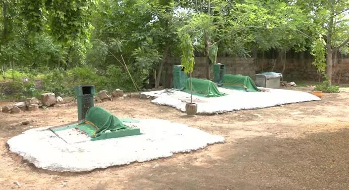 Mazar Row Erupts in Jaipur's Maharani College: Hindu Groups Flag Land Jihad