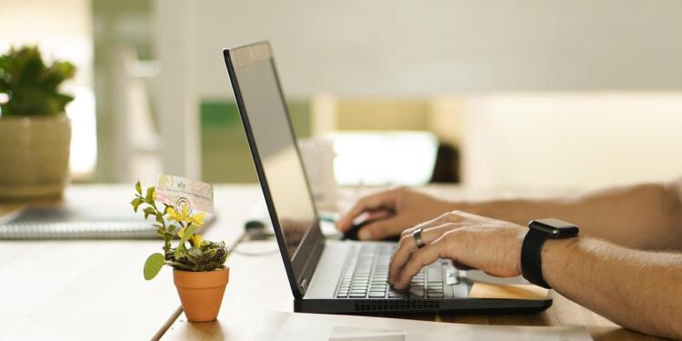 Improve Gaming Clips with AI Video Upscaler on CapCut PC