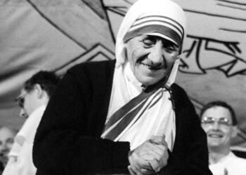 The Myth of Mother Teresa: Peeling Back the Veil of a Manufactured Saint Who Forced the Poor Into Conversions