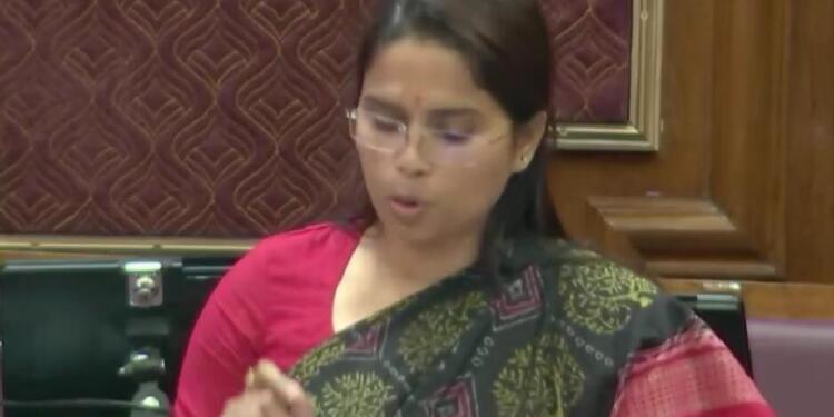 SP MLA Pooja Pal Thank CM Yogi for Burying Her Husband's Killer Atiq Ahmed