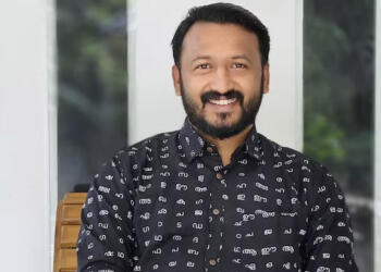 Trans woman Avanthika accuses Kerala MLA Rahul Mamkootathil of wanting to rape her.