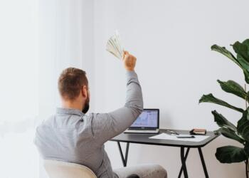 3 Ways to make money online including 1xbet – bookmaker for Malaysian users