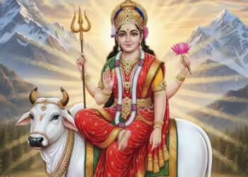 Navratri 2025 Begins: Why Day 1 Is Dedicated to Maa Shailputri? “The Daughter of the Himalayas”