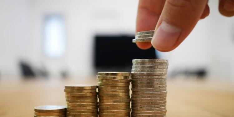 Can Flexible FD Interest Rates Help You Beat Inflation? A Detailed Analysis