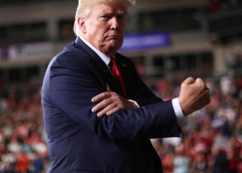 Trump’s 100% Pharma Tariffs May Not Impact Indian Drugmakers Much? Why?