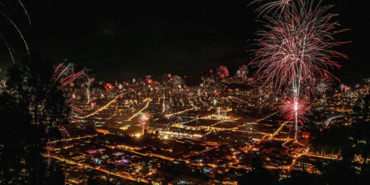 How Bursting Firecrackers on Diwali Is an Ancient Hindu Tradition & Not a Foreign Import