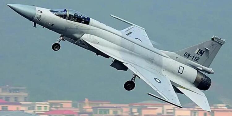 Russia Dismisses Reports of Supplying Jet Engines to Pakistan; Congress Caught Spreading Fake News Again