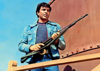 Bollywood’s ‘He Man’: Dharmendra’s Timeless Stardom Lives On Through His 10 Greatest Films