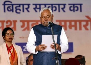 Political Tightrope of Nitish Kumar: From Modi Ally to Lalu Foe – Key Facts Behind the Enigma