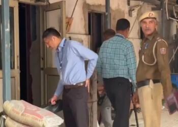 Delhi on High Alert: JeM Bomb Threats Target 2 CRPF Schools, 3 Courts After Red Fort Blast