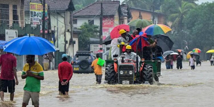 Cyclone Ditwah Ravages Sri Lanka as 123 Dead,130 Missing; India launches Operation Sagar Bandhu, Dispatches 12 Tons of Relief Aid