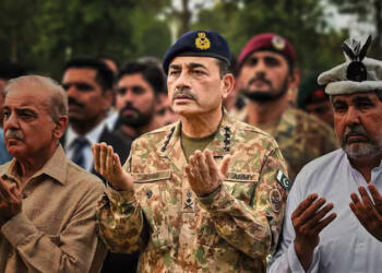 Pakistan’s Parliament Expands Military Power, Curbs Supreme Court Authority: Critics Warn of “Death Knell” for Democracy