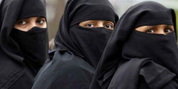 Hindu School Girls in Sindh Pressured to Convert to Islam for Education, Forced to Recite Kalma