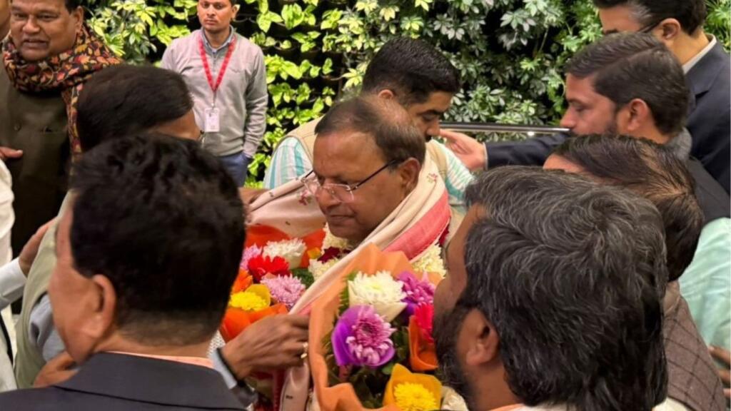 Welcome reception photo at Lucknow Airport