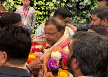 Welcome reception photo at Lucknow Airport