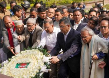 BNP Chairman Tarique Rahman Visits Osman Hadi’s Grave
