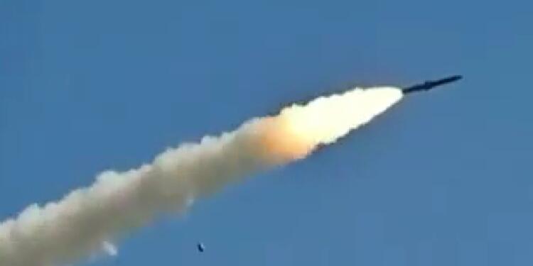 BrahMos Supersonic Missile Roars Across Bay of Bengal in Successful Indian Army Test-Fire