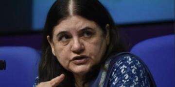 Supreme Court Pulls Up Maneka Gandhi Over Stray Dog Remarks, Flags Contempt and Questions Accountability