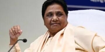 Mayawati Backs Brahmins unlike bemused BJP