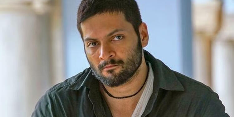 Anti-CAA Violence Backlash: Netizens Call to Boycott Mirzapur Season 2 Over Ali Fazal’s Stance