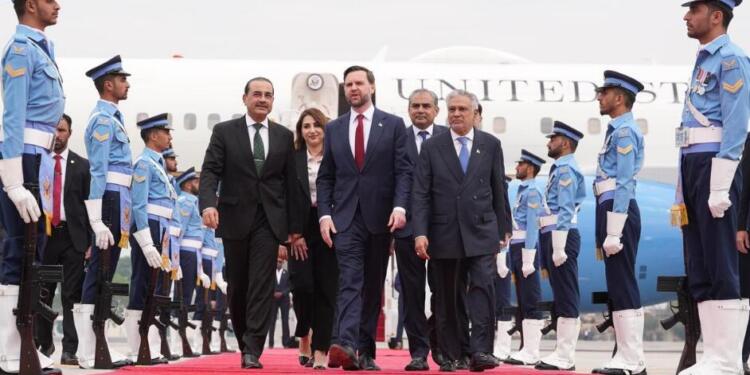 Israel-Iran War: Vance Meets Pakistan PM Sharif on Sidelines Ahead of Ceasefire Talks