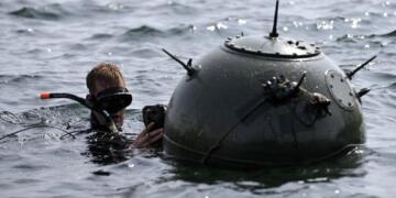 Sonar, Lasers, and Drones: How US Navy Plans to Neutralize Iran’s Underwater Minefield