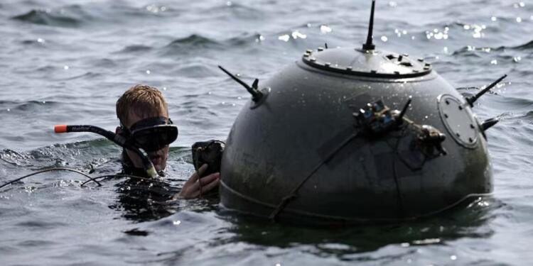 Sonar, Lasers, and Drones: How US Navy Plans to Neutralize Iran’s Underwater Minefield