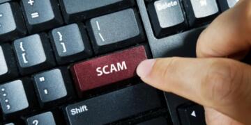 Thane Woman Duped of ₹54,000 in Helicopter Scam as Chardham Yatra 2026 Registration Begins