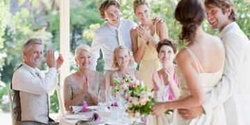 Stylish Maxi Dress Ideas for Wedding Guests