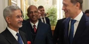 Manturov Meets Jaishankar
