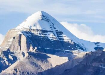 A journey of faith unfolds across one of India’s toughest terrains.