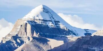 A journey of faith unfolds across one of India’s toughest terrains.