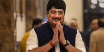 Raja Bhaiya Debates ‘All Muslims Were Once Hindus’, Says Conversions Happened Due to Fear, Greed and Pressure