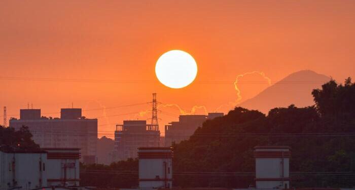 India’s Northern Plains Burn Under Brutal Heatwave as IMD Warns of Escalating Temperature Crisis