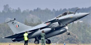 India’s Mega Rafale Push Enters Crucial Phase as IAF Chief Takes Strategic Talks to France