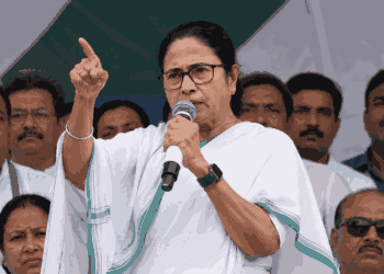 Mamata Banerjee Draws Red Line, Rules Out Return of TMC Rebels