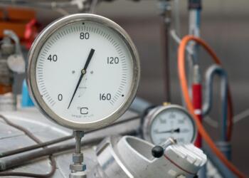 Top Features to Look for in an Industrial Temperature Gauge