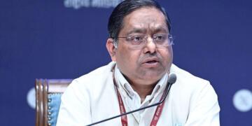 Nepal Floods: 63 More Indians Rescued from Trishuli-I Project, MEA Puts Uncontactable Figure at 290
