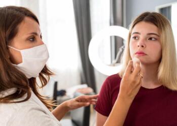 How to Choose the Right Acne Treatment Based on Your Skin Type