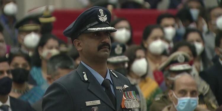 Vir Chakra Awardee Abhinandan Varthaman Hangs Up IAF Wings, Takes Up Civilian Flying With Goa Airline