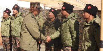Northern Army Commander Reviews Operational Preparedness Along LAC in Eastern Ladakh