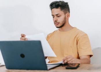 Why Your 20s are the Smartest Time to Buy Term Insurance in India