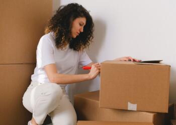 Pune Movers Compared: Why These Customers Chose NoBroker Over Local Packers