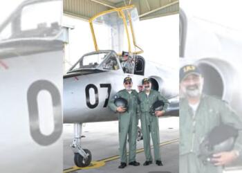 IAF Chief AP Singh Completes Final Flying Sortie in Kiran, Reunites With First Instructor