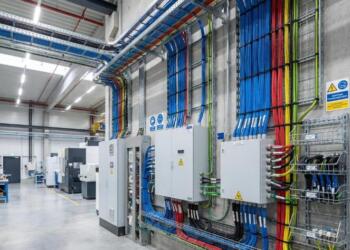 Strategic Autonomy in Industry 4.0: The Role of Advanced Control Cables in the UAE’s Industrial Renaissance